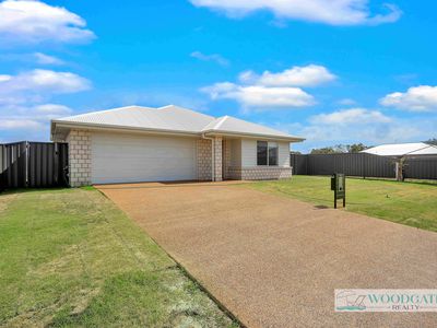 11 GULL STREET, Woodgate