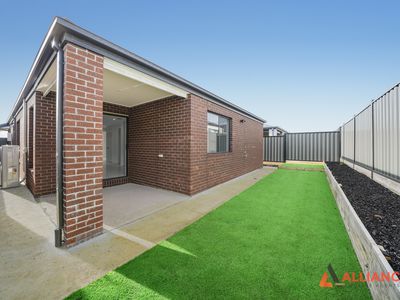 10 Mound Avenue, Donnybrook