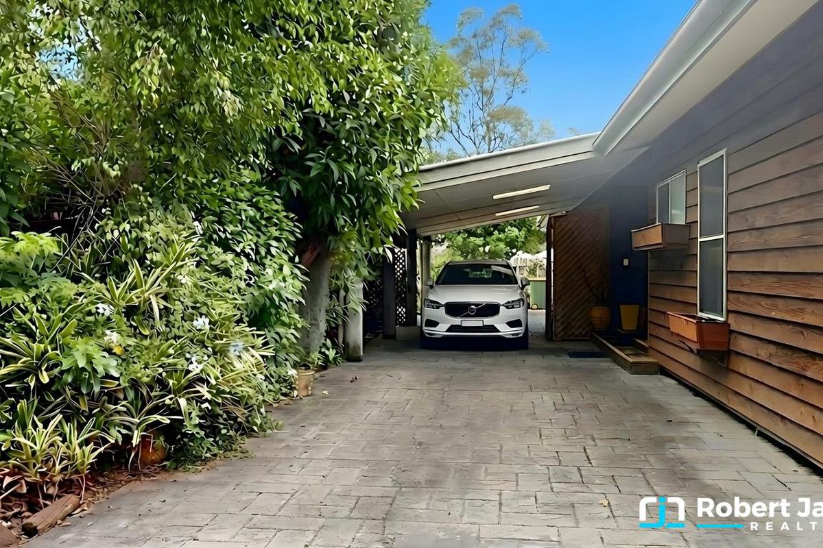 6 Terrens Court, Tewantin