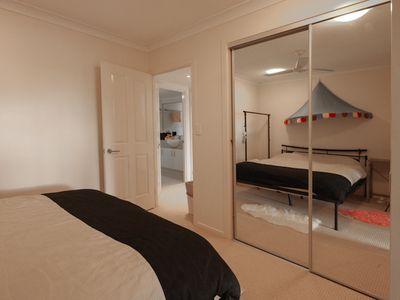 18 / 2180 LOGAN ROAD, Upper Mount Gravatt