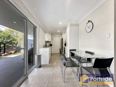 1 / 11 Yallimbah Avenue, Tanilba Bay