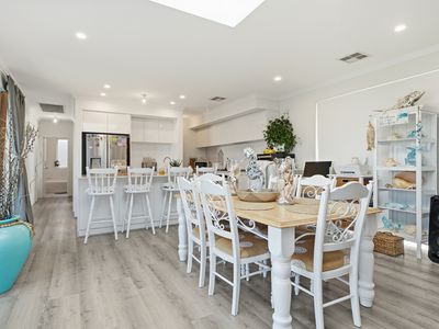 12 Pavarotti Vista, Hammond Park