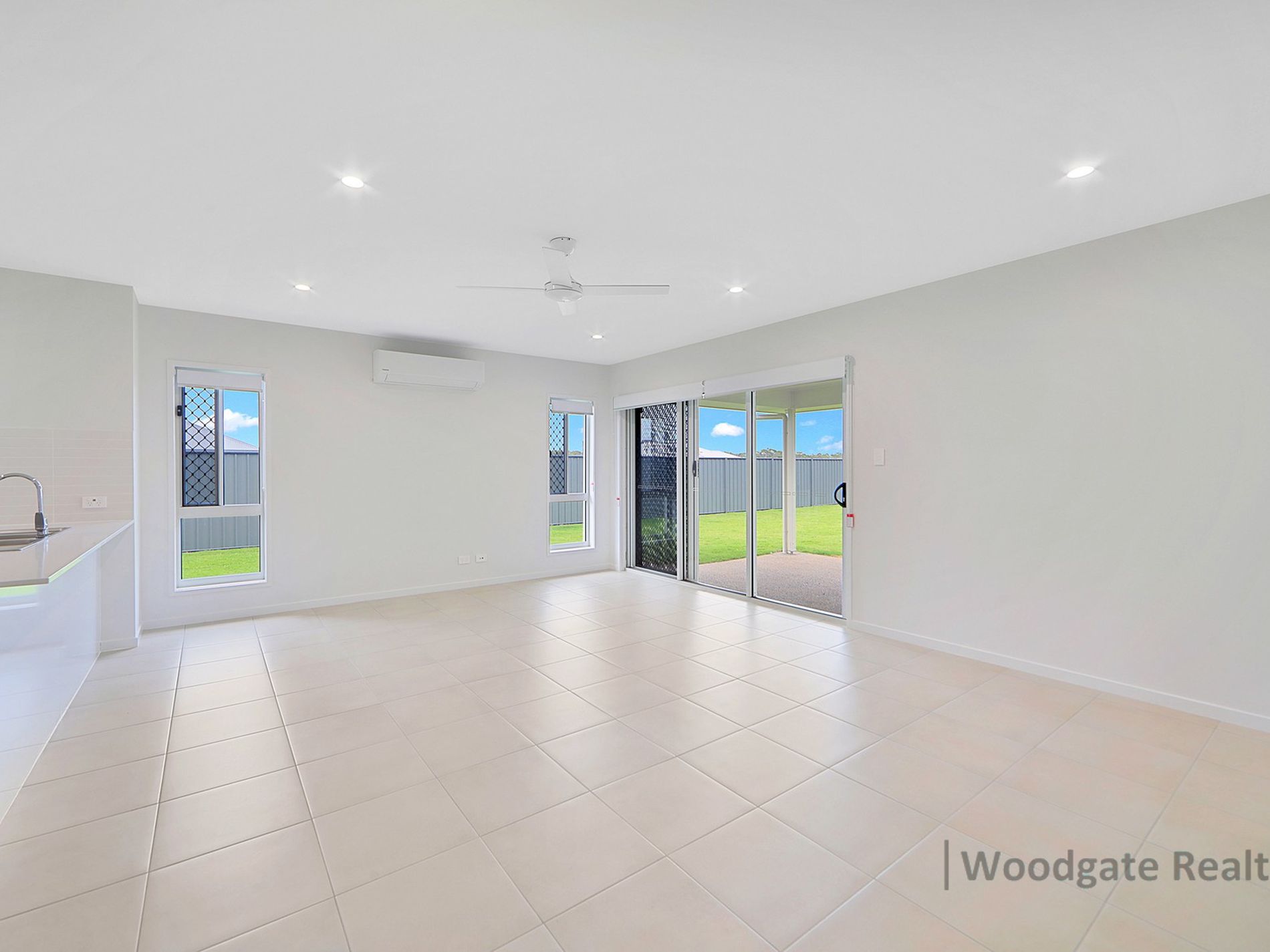 11 Oystercatcher Street, Woodgate