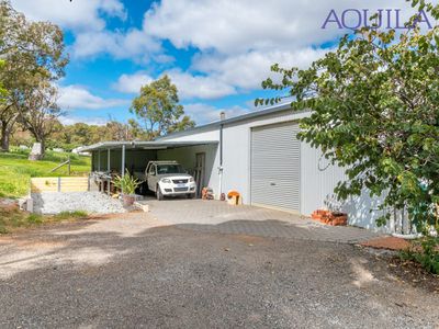 120 Osmond Glen, Sawyers Valley