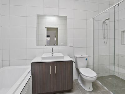 1B Elliott Avenue, Highton