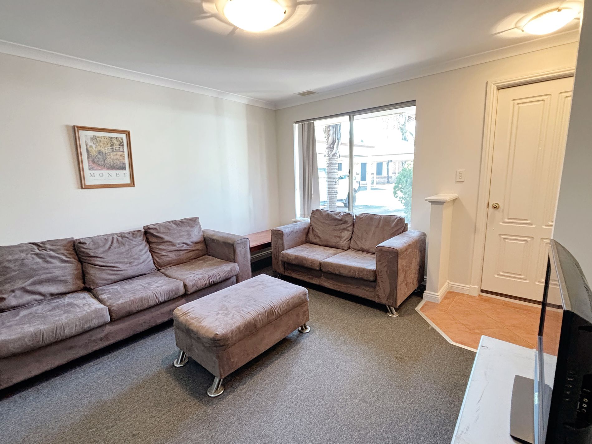 3 / 2 Ochiltree Street, Somerville