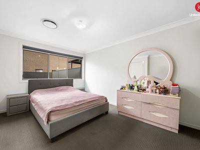 2 Shortbridge Avenue, Middleton Grange