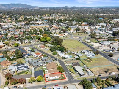 1 / 10 PRESIDENT STREET, Seymour