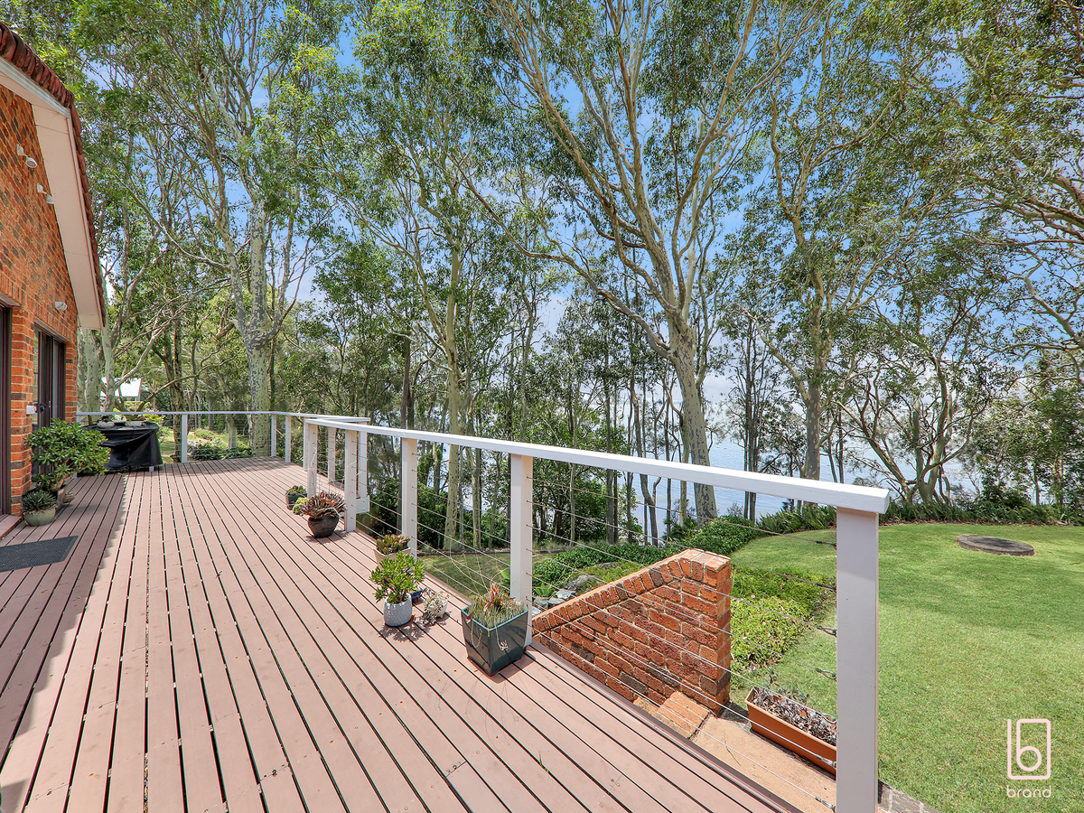 64 Tuggerawong Road, Wyongah