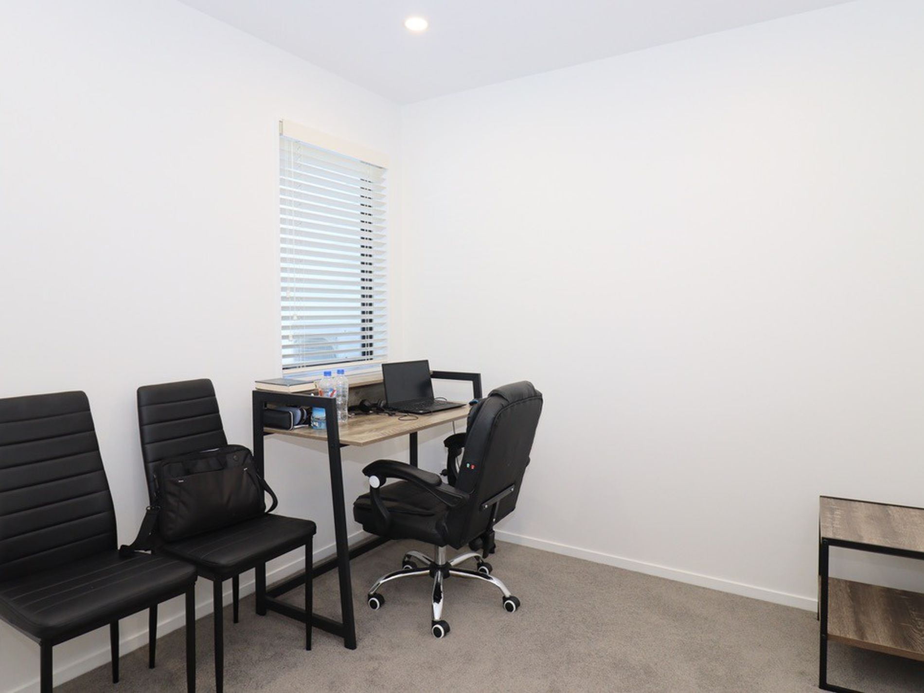 10 Serpent Road, Flat Bush