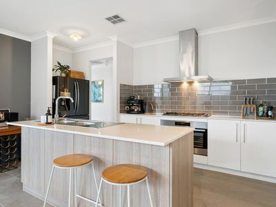 87 Portobello Parade, Wellard