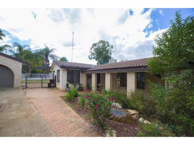 7 Rainbow Place, Dubbo