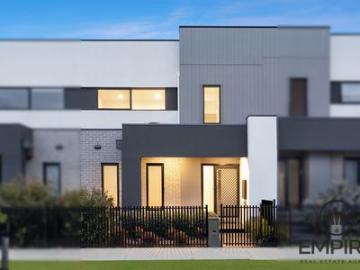 3 Vendeen Walk, Clyde North