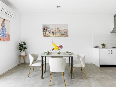 9 Papaya Walk, Manor Lakes