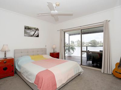 70 WILD DUCK DRIVE, Mermaid Waters