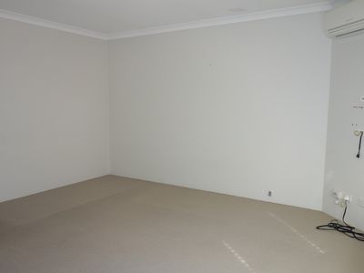 3/8 Piedmont Court, Nollamara