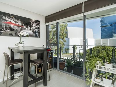 306 / 21 Bow River Crescent, Burswood