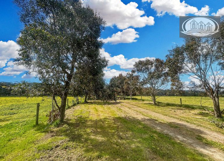 235 Boyers Road, Narrawong