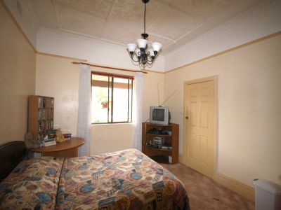 64 Alfred Street, Mascot