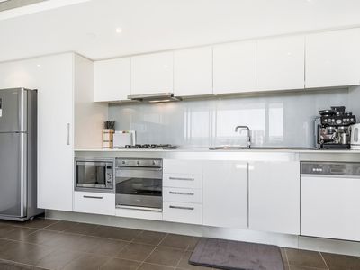 805 / 19 THE CIRCUS, Burswood