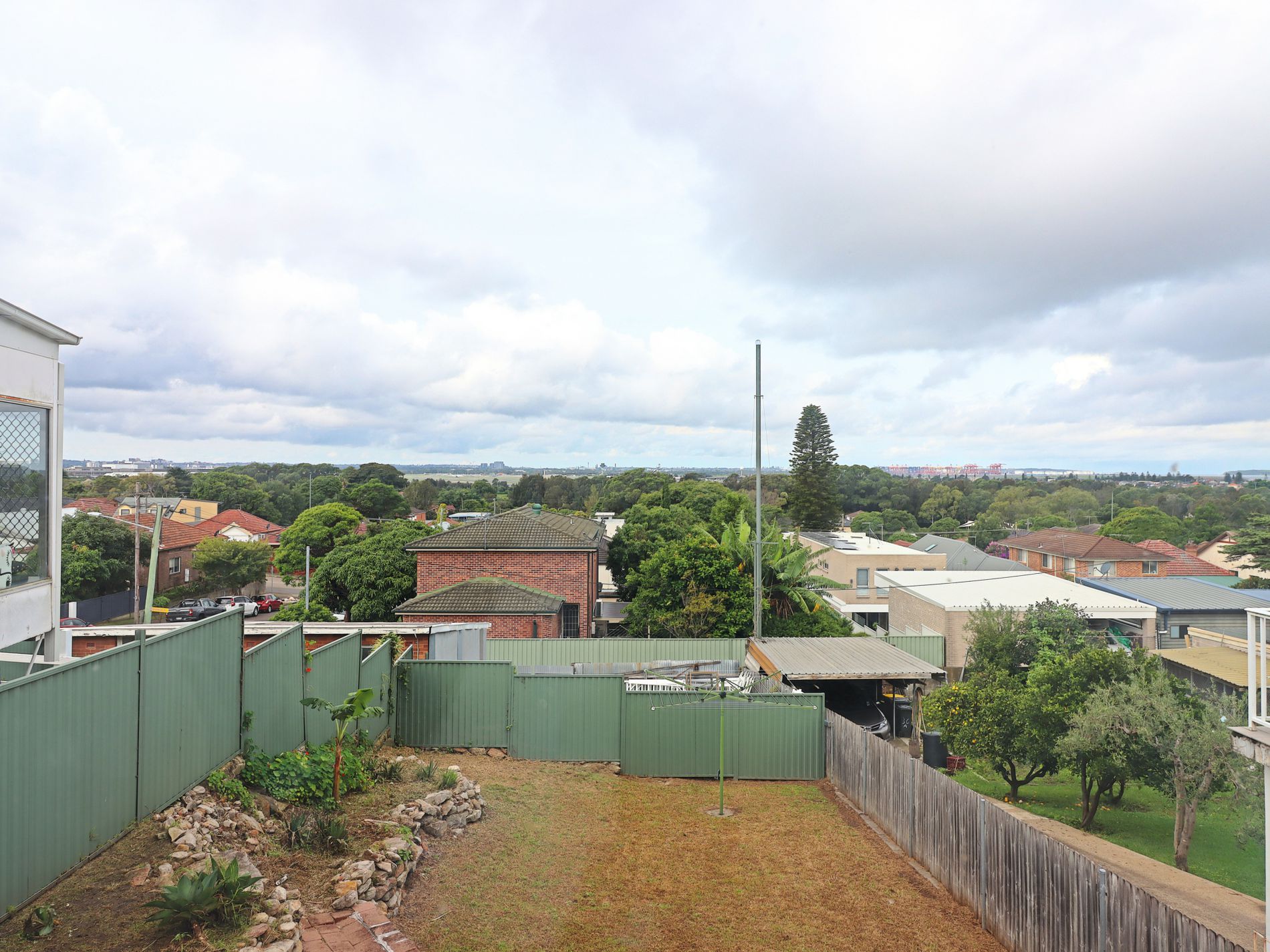 34 Segenhoe Street, Arncliffe