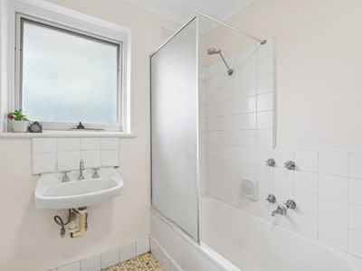 8 / 15 Simpson Street, Northcote