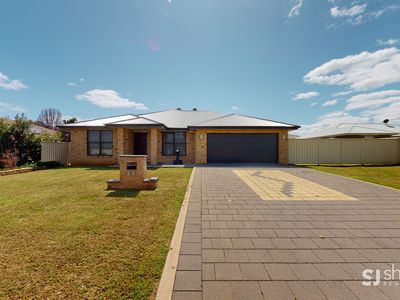 23 Cobbity Avenue, Dubbo