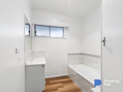 5 Manninng Avenue , California Gully