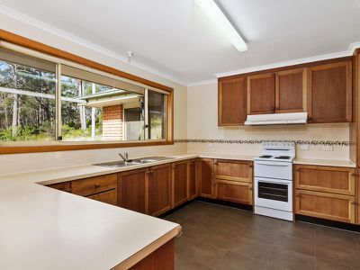 935 Woodbridge Hill Road, Gardners Bay