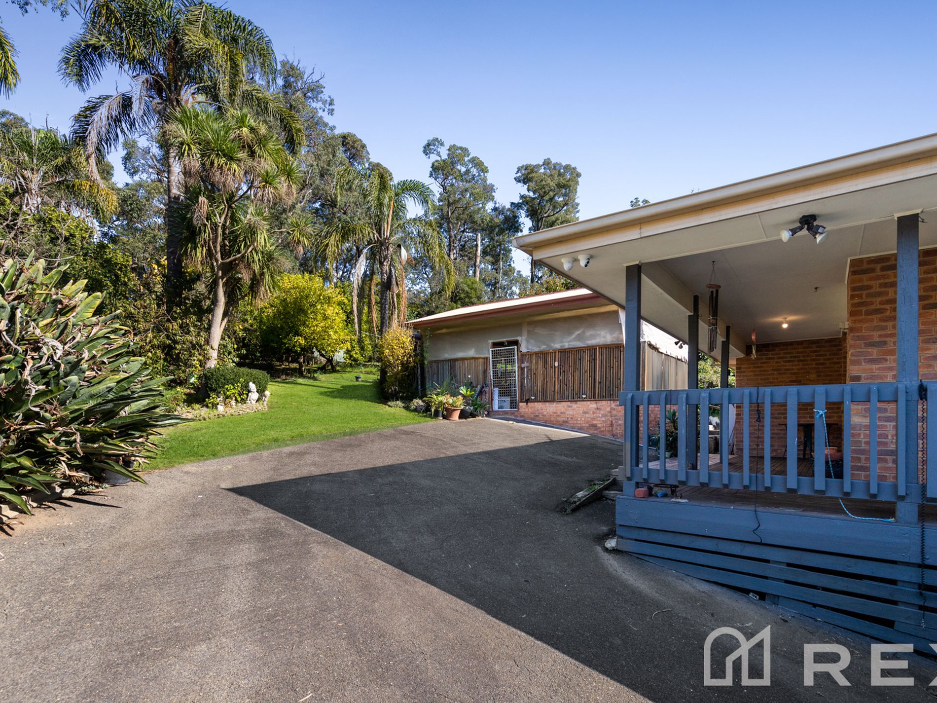 12 Basin-Olinda Road, The Basin