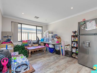 69 Blackwood Meander, Yanchep