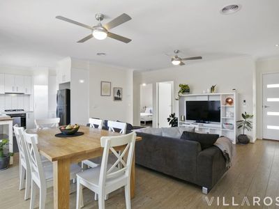 2 / 43 Summit Avenue, Belmont