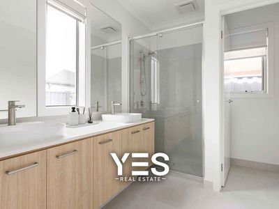 27 Shearjoy Loop, Clyde North