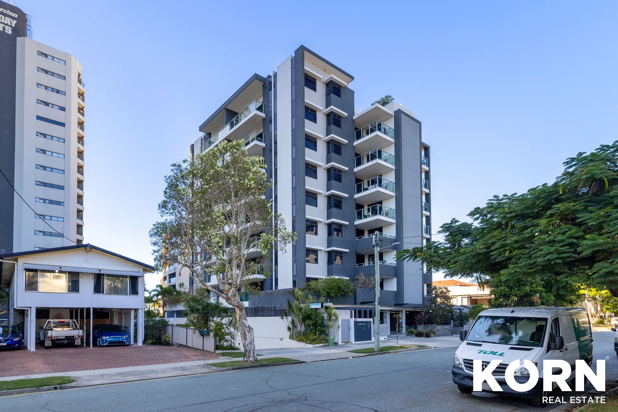 201 / 11 Norman Street, Southport