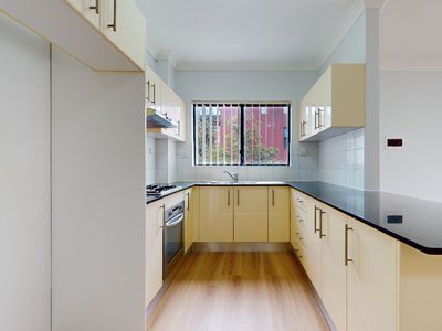 3 / 166-168 Bridge Road, Westmead