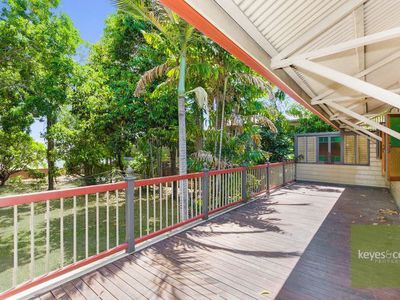 4 Mary Street, West End