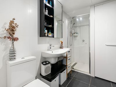 1803 / 27 Little Collins Street, Melbourne