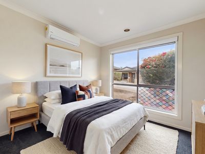 18 / 11 Hawk Avenue, Pakenham