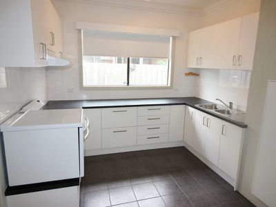 1 / 291 Wilsons Road, St Albans Park