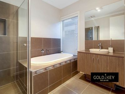 894 Tarneit Road, Tarneit