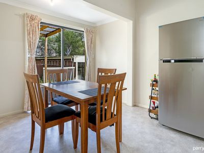 2 Connaught Crescent, West Launceston