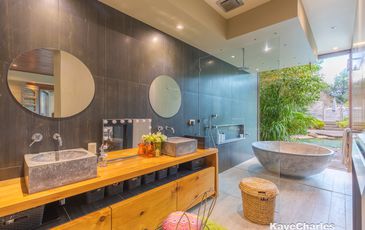 14 Armstrong Road, Beaconsfield Upper