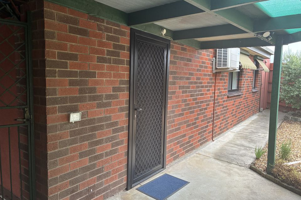 13b Elstree Court, Kealba