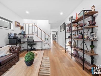 8 Success Place, Hampton Park