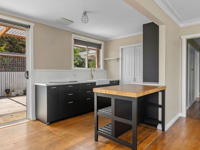 13 Humphrey St, Waverley