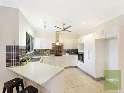 11 St Albans Road, Mount Louisa