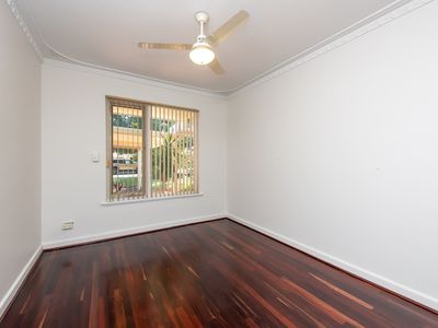 30 Camden Street, Dianella