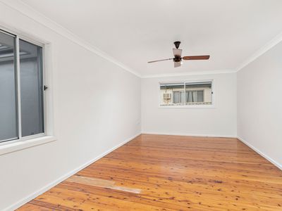1 / 41 Parkes Street, Oak Flats