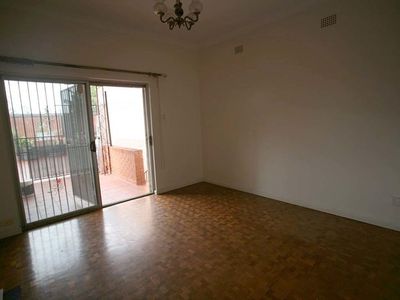 1 / 41 New Canterbury Road, Petersham