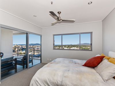 1401 / 122 Walker Street, Townsville City